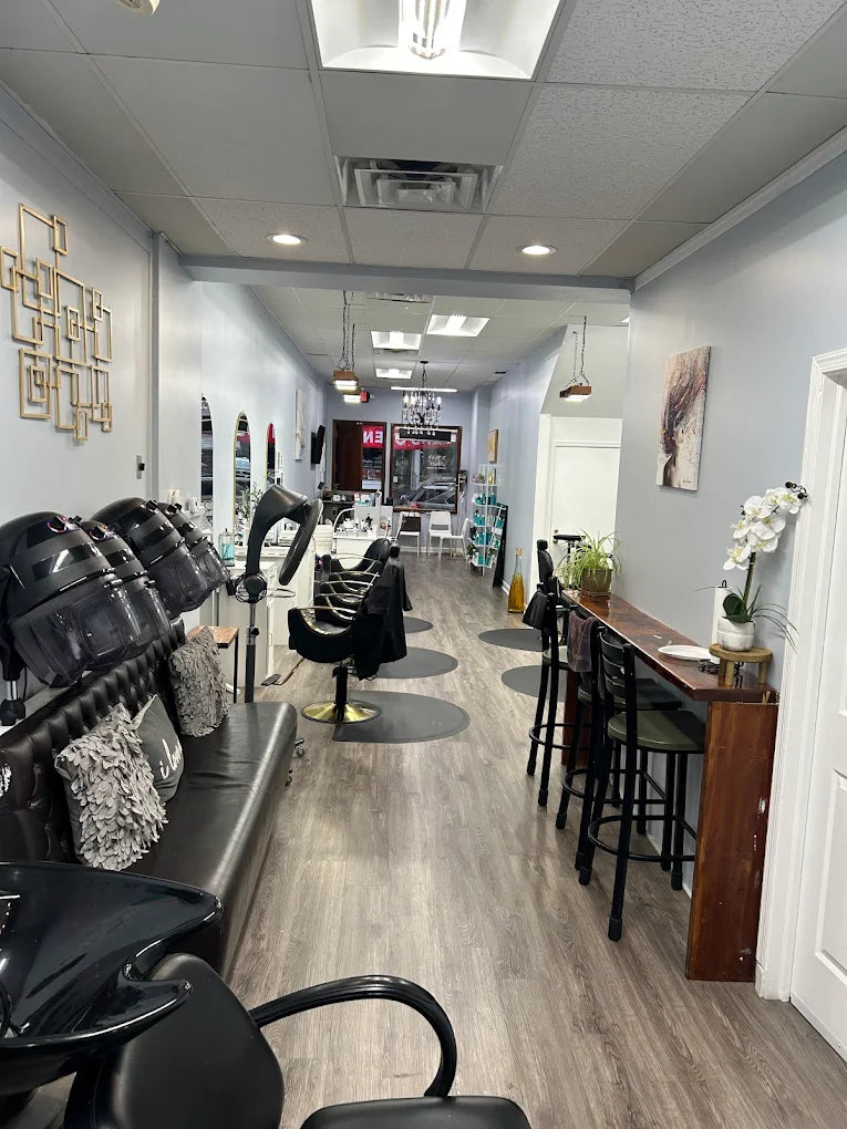 Salon Location Photo